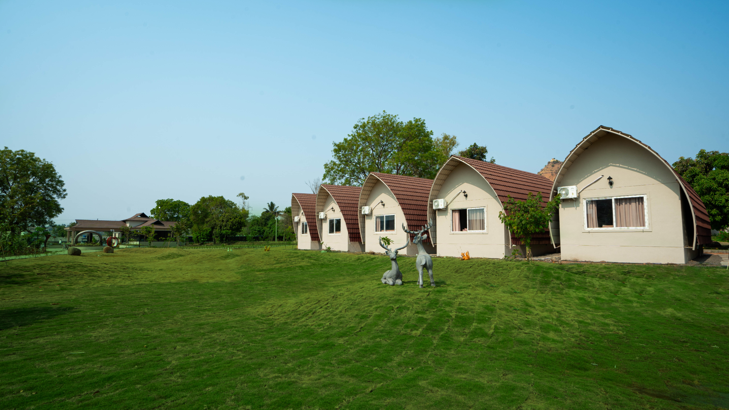 Luxurious rooms at The Silk Route Resort, Manchar